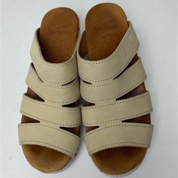 Dansko Cream and White Comfort Sandals with Woven Straps - Picture 3 of 10